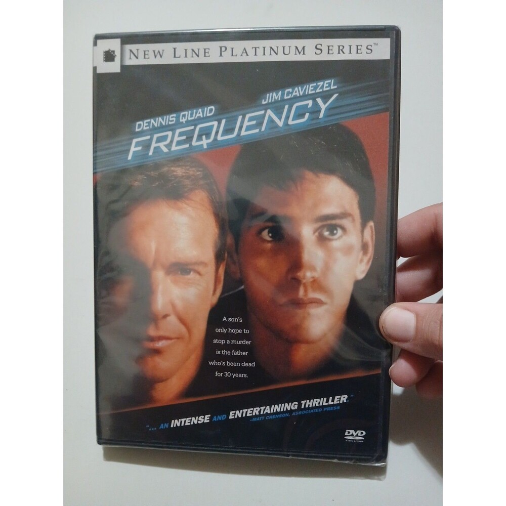 Frequency DVD Platinum Series Dennis Quaid Jim Caviezel